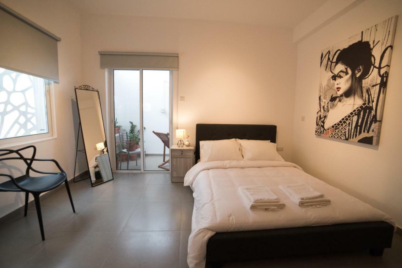 Mcplaces Apartment